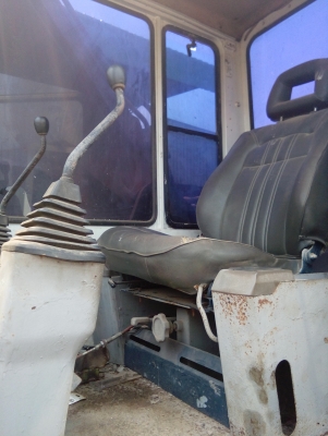 ขายรถเเมค์โครKomats-Pc220-#รถสวยพร้อมใช่งานเครื่องเดิมรถมาลองได้สนใจสอบถามได้ที่เจ๊อ้อยเเมคโครเบอร081-8021463-061-6582035