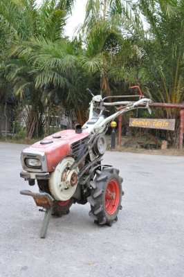 ขายรถกระสือYANMAR 4แรง อเนคประสงค์ สภาพสวยเดิมจากญี่ปุ่น มีเกียร์ 14,000เท่านั้น