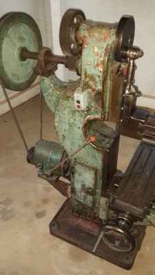 เครื่องกระทุ้งลิ่ม 6"