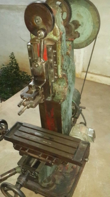 เครื่องกระทุ้งลิ่ม 6"