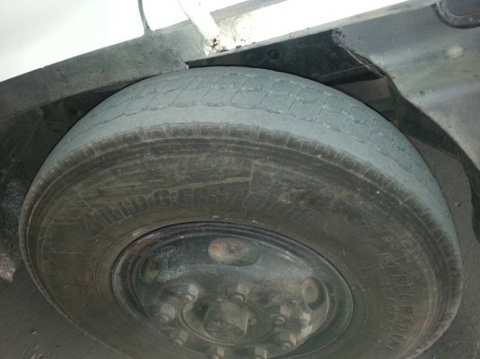 ขายรถบรรทุก 10 ล้อดัมพ์เพลาเดี่ยว HINO MEGA 220 แรงม้าปี 2551 ดัมพ์อู๋ซุ่นชัย ยางใหม่ ราคา 1350000