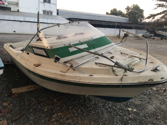 เรือตกปลายามาฮ่าเอฟ 20 พร้อมเครื่องฮอนด้า 40 โฟ