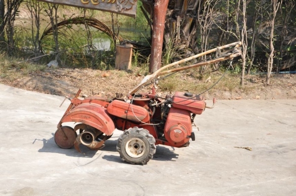 ขายรถพรวนดิน shibura มีเกียร์ ยกร่อง สภาพเดิมๆจากญี่ปุ่นยังไม่เคยใช้ในไทย 11,500เท่านั้น!!