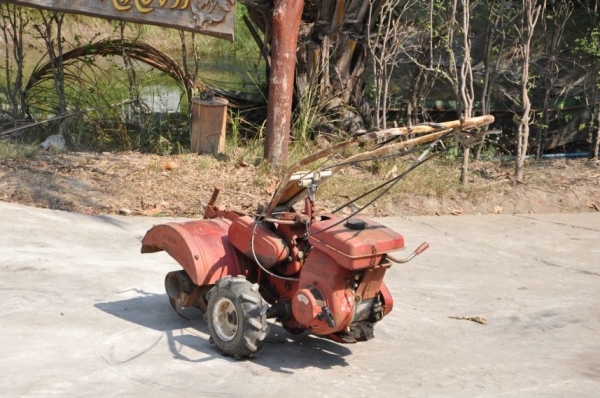 ขายรถพรวนดิน shibura มีเกียร์ ยกร่อง สภาพเดิมๆจากญี่ปุ่นยังไม่เคยใช้ในไทย 11,500เท่านั้น!!