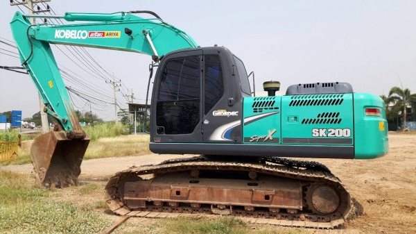 ขายด่วน!! KOBELCO SK200-8 SUPER X สภาพสวยค่ะ