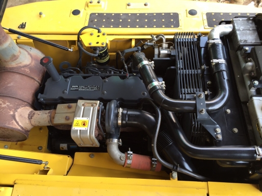 ขายด่วน KOMATSU PC200-8 สภาพสวยค่ะ