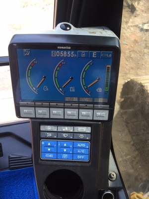 ขายด่วน KOMATSU PC200-8 สภาพสวยค่ะ