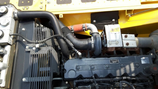ขายด่วน KOMATSU PC200-8 M0 สภาพสวยค่ะ