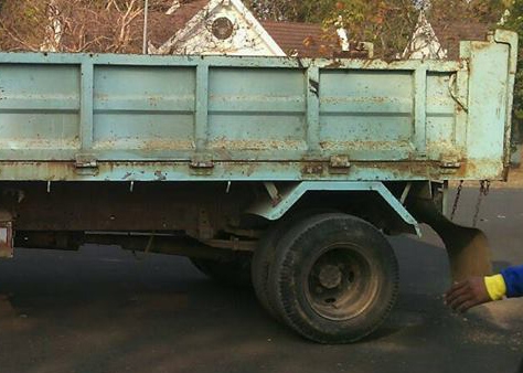 **280,000 บ.ต่อรอง/// 6ล้อดั้มดิน 5คิว ISUZU NKR-110 หัวการ์ตูน ห้างแท้ปี39 เครื่อง/เกียร์/ช่วงล่าง เดิม กระบะ3.70ม.ยิงหน้า ตามสภาพ เล่มทะเบียน ภาษีเต็ม **ขาย ISUZU NKR หัวการ์ตูน 110 แรง 6ล้อดั้มดิน5คิว รถห้างแท้ ใช้งานอยู่ ตามสภาพ เล่มทะเบียน ภาษีไม่ขาด **280,000 บ.ต่อรอง/// 6ล้อดั้มดิน 5คิว ISUZU NKR-110 หัวการ์ตูน ห้างแท้ปี39 เครื่อง/เกียร์/ช่วงล่าง เดิม กระบะ3.70ม.ยิงหน้า ตามสภาพ เล่มทะเบียน ภาษีเต็ม **ขาย ISUZU NKR หัวการ์ตูน 110 แรง 6ล้อดั้มดิน5คิว รถห้างแท้ ใช้งานอยู่ ตามสภาพ เล่มทะเบียน ภาษีไม่ขาด