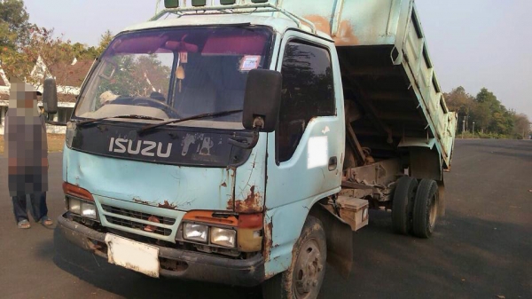 **280,000 บ.ต่อรอง/// 6ล้อดั้มดิน 5คิว ISUZU NKR-110 หัวการ์ตูน ห้างแท้ปี39 เครื่อง/เกียร์/ช่วงล่าง เดิม กระบะ3.70ม.ยิงหน้า ตามสภาพ เล่มทะเบียน ภาษีเต็ม **ขาย ISUZU NKR หัวการ์ตูน 110 แรง 6ล้อดั้มดิน5คิว รถห้างแท้ ใช้งานอยู่ ตามสภาพ เล่มทะเบียน ภาษีไม่ขาด **280,000 บ.ต่อรอง/// 6ล้อดั้มดิน 5คิว ISUZU NKR-110 หัวการ์ตูน ห้างแท้ปี39 เครื่อง/เกียร์/ช่วงล่าง เดิม กระบะ3.70ม.ยิงหน้า ตามสภาพ เล่มทะเบียน ภาษีเต็ม **ขาย ISUZU NKR หัวการ์ตูน 110 แรง 6ล้อดั้มดิน5คิว รถห้างแท้ ใช้งานอยู่ ตามสภาพ เล่มทะเบียน ภาษีไม่ขาด