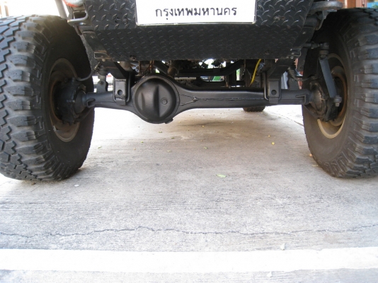 ขายTOYOTA HERO 4ประตู