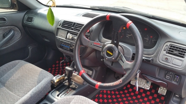 ขายซีวิคตาโต เครื่องVTEC1.6 เกียร์ออโต้ ติดแก๊ส ดิส4ล้อ รถสวยๆพร้อมใช้ จัดไฟแนนซ์ได้