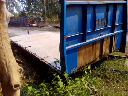 กระบะพื้นเรียบปูสแตนเลสNPR115ยาว4.5เมตร