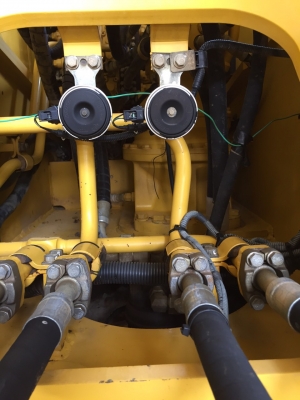 KOMATSU PC200-8 (เจ้าของขายเอง) รถปี 11 5,XXX ชั่วโมง เอกสารใบแจ้งจำหน่าย (ประกันศูนย์ยังมีอยู่ ถ่ายน้ำมันเครื่องกรองน้ำมันไฮโดลิคกองฟรีอีกนาน) รถออกป้ายแดง ตัวญี่ปุ่น สีเดิม รถสวยมาก สนใจด่วน 089-0854790 KOMATSU PC200-8 (เจ้าของขายเอง) รถปี 11 5,XXX ชั่วโมง เอกสารใบแจ้งจำหน่าย (ประกันศูนย์ยังมีอยู่ ถ่ายน้ำมันเครื่องกรองน้ำมันไฮโดลิคกองฟรีอีกนาน) รถออกป้ายแดง ตัวญี่ปุ่น สีเดิม รถสวยมาก สนใจด่วน 089-0854790