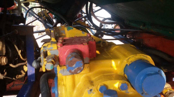 ขาย320,000 รถเกี่ยวไทยเส็งยนต์อุ้ม2.5ตัน เครื่องมิสซู 6D17-220แรงปั้มไดกิ้น23เดิน10HT ขาย320,000 รถเกี่ยวไทยเส็งยนต์อุ้ม2.5ตัน เครื่องมิสซู 6D17-220แรงปั้มไดกิ้น23เดิน10HT