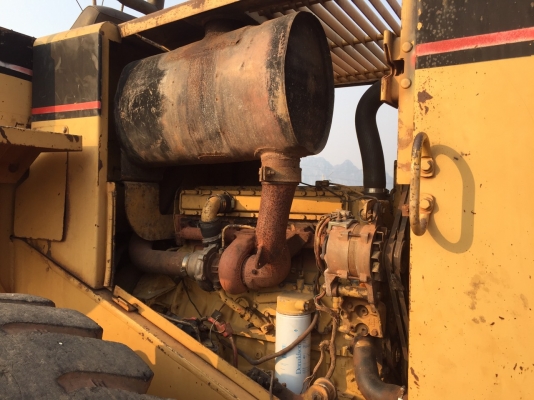 ขออนุญาติขายรถ ตัก 950F2 พร้อมใช้งานเอกสารใบซื้อขายราคา  11500000สนใจติดต่อ  0853224877-=0988930465