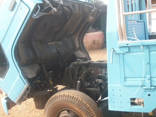 ขาย 6 ล้อ 115 แรง  ยาว 5 เมตร พร้อมใช้งาน พวงมาลัยเพาเวอร์