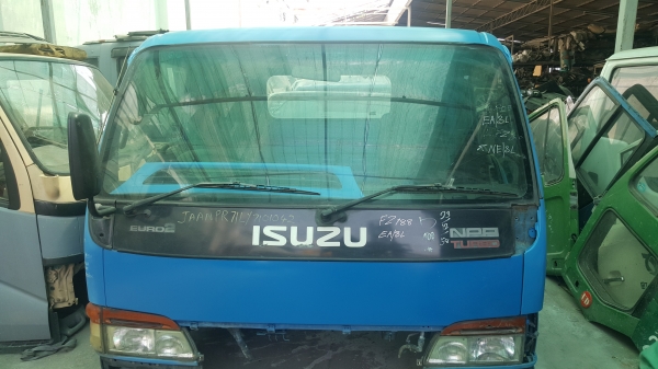 ขายหัวเก๋ง อีซุซุ NPR 120การ์ตูน หัวกว้าง สภาพสวย