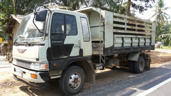 ขายรถบรรทุก 6 ล้อดัมพ์รถประกอบ HINO FD3HLA 195 แรงม้า ดัมพ์ 4.50 เมตร ราคา 650000