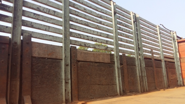 ขายด่วน 10ล้อHINO KT920พร้อมใช้สภาพดีเพลาเดียวไม่ดั๊ม คอกสูงคัชชีดี เหล็กพื้นหนามาก