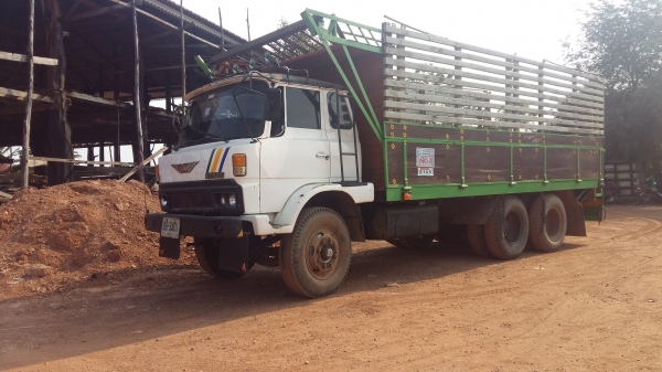 ขายด่วน 10ล้อHINO KT920พร้อมใช้สภาพดีเพลาเดียวไม่ดั๊ม คอกสูงคัชชีดี เหล็กพื้นหนามาก