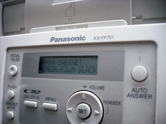 เครื่องโทรสาร Panasonic รุ่น KX-FP701CX (ระบบฟิล์ม)