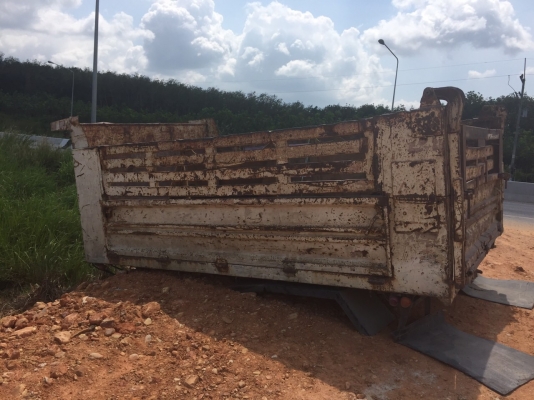 กระบัเปล่าๆของ SMM ยาว4ม. กว้าง 2.4. นิดๆคัสซี 86ซม.