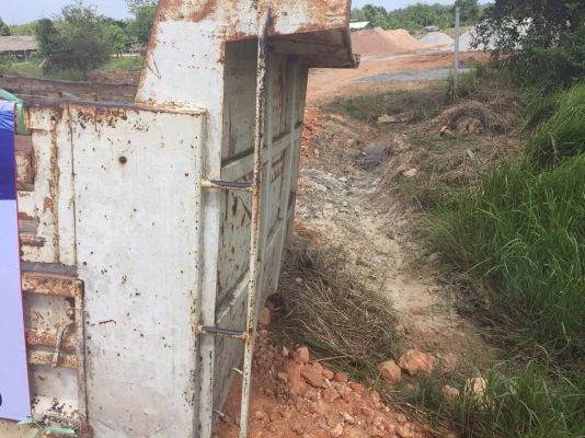 กระบัเปล่าๆของ SMM ยาว4ม. กว้าง 2.4. นิดๆคัสซี 86ซม.