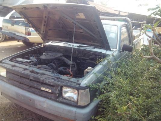 มาสด้า b2000 กระบะเลส