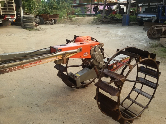 ขายโครงสยามคูโบต้า4เกียร์ล้อใหญ่ ราคา19500บาท สนใจ โทร0813655997 อำพร พาเจริญ ต วังบัว อ คลองขลุง จ กำแพงเพชร ราคานี้ยังต่องลองได้อีกนะครับ ดูสินค้าเพิ่มเติมได้ที่  (http://buasorn.truck2hand.com)