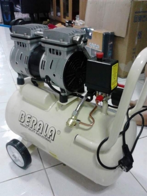 ขายถูกปั้มท์ลมของใหม่ขนาด30ลิตร มีบริการจัดส่งเก็บเงินปายทางได้ ใช้งานดี อึด ทน เสียงเงียบกริ๊บคุณภาพเกินราคา ขายถูก2,750-ไม่ไกลส่งให้ถึงที่คร้าบ หรือดูเเละรับสินค้าได้ที่ พุทธมลทฑ สาย5 คร้าบสนใจ0817915677ทักมาคร้าบ ID LIN