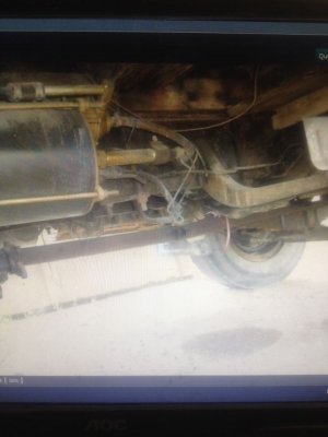 รถ 10 ล้อ ISUZU หัวยาวบรรทุกน้ำ  2 เพลา เครื่อง 6BF มีใบคุมเครื่อง