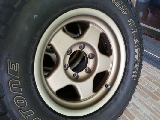 ล้อลาย bradley 16x8 พร้อมยาง mud 265/75/16 ปี 2014