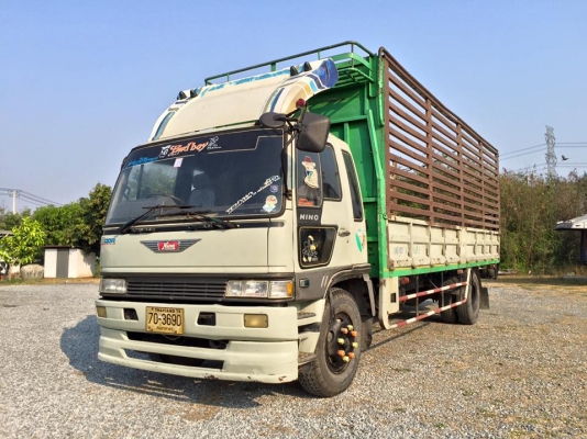 HINO FF 3 H เครื่อง 195 ปี  1996  ยาว 7.20 เมตร รถห้าง เบรคทิฟฟี่ กระจกไฟฟ้า พวงมาลัยเพาเวอร์  คัดซีสวยมากครับ เครื่องดี กำลังดีเยี่ยม ภายในสวย