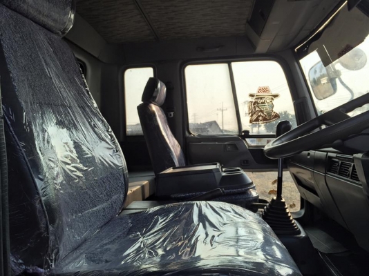 HINO FF 3 H เครื่อง 195 ปี  1996  ยาว 7.20 เมตร รถห้าง เบรคทิฟฟี่ กระจกไฟฟ้า พวงมาลัยเพาเวอร์  คัดซีสวยมากครับ เครื่องดี กำลังดีเยี่ยม ภายในสวย