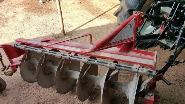 ขายรถไถYANMAR 494T ใบมีดดันดิน+ผานพรวน 395,000บ. ขายรถไถYANMAR 494T ใบมีดดันดิน+ผานพรวน 395,000บ.