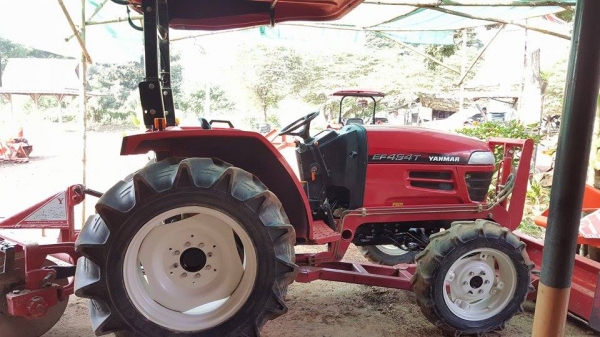 ขายรถไถYANMAR 494T ใบมีดดันดิน+ผานพรวน 395,000บ. ขายรถไถYANMAR 494T ใบมีดดันดิน+ผานพรวน 395,000บ.