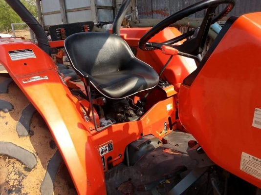 ขายรถไถ KUBOTA L4508 อุปกรณ์ครบ ดันหน้า ผานหลัง โรตารี่ สภาพพร้อมใช้งาน สนใจโทร 090-8588220คุณนะ 093-3258446คุณบิว หรือเข้าดูสินค้าอื่นๆได้ที่ www.truck.in.th/498 หรือเพจFacebook ณรงค์ ซื้อขายรถมือสอง (เว็บไซต์ส่วนตัว) หรือFacebook คุณนะ รถบรรทุก