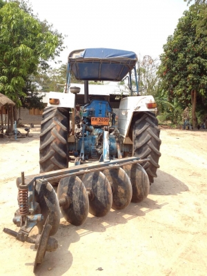 ขายด่วน รถไถ FORD 6610 ตัวแรง ทน อึด เสื้อสูบลาย คุ้มๆ ทะเบียนโอน พร้อมอุปกรณ์ มี ผาน 3 ผาน 5 เครื่องปลูกอ้อย รถใช้ทำมาหากินเลิกทำเกษตรเลยจะขาย เจ้าของขายเองครับ ราคา 470,000 บาท โทร 093-9578297 ,088-5188250 รถอยู่ อ.ห้วยผึ้ง จ.กาฬสินธุ์