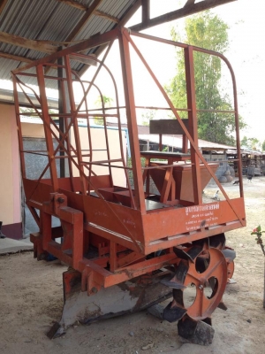 ขายด่วน รถไถ FORD 6610 ตัวแรง ทน อึด เสื้อสูบลาย คุ้มๆ ทะเบียนโอน พร้อมอุปกรณ์ มี ผาน 3 ผาน 5 เครื่องปลูกอ้อย รถใช้ทำมาหากินเลิกทำเกษตรเลยจะขาย เจ้าของขายเองครับ ราคา 470,000 บาท โทร 093-9578297 ,088-5188250 รถอยู่ อ.ห้วยผึ้ง จ.กาฬสินธุ์