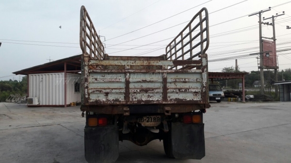 รถบรรทุก 6 ล้อดัมพ์ ISUZU เครื่อง  6 BD1 160 แรงม้า รุ่น SFR11F