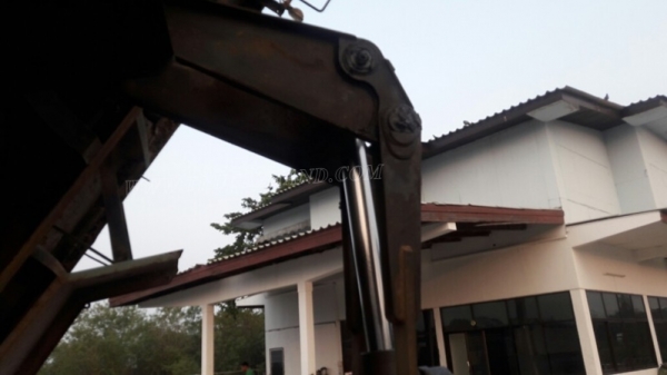 รถบรรทุก 6 ล้อดัมพ์ ISUZU เครื่อง  6 BD1 160 แรงม้า รุ่น SFR11F