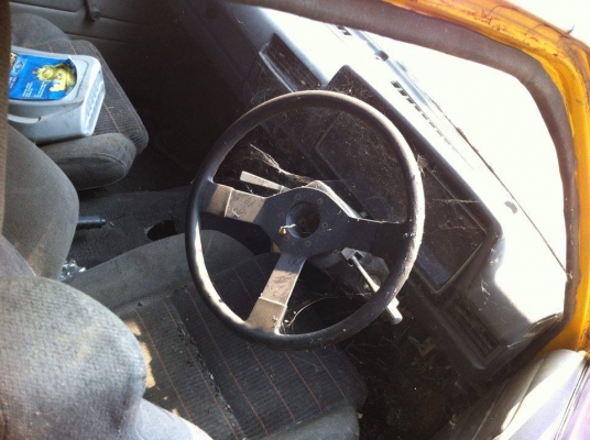 datsun  b310 คูเป้ ทะเบียนพร้อมโอนคับ