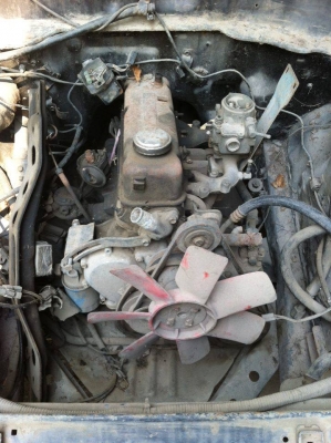 datsun  b310 คูเป้ ทะเบียนพร้อมโอนคับ