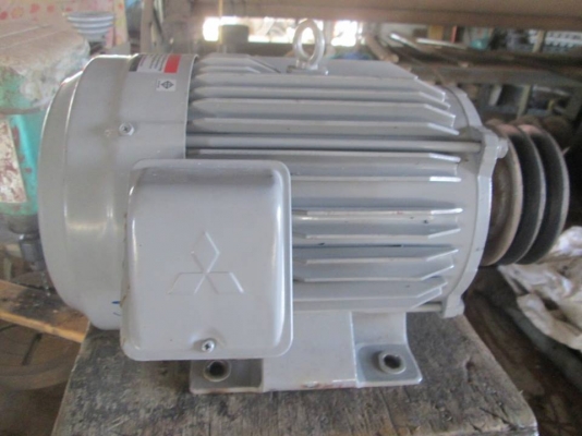 มอเตอร์ 3 สาย Mitsubishi Super line 5 HP (3.7 KW) 4 POLE