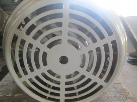 มอเตอร์ 3 สาย Mitsubishi Super line 5 HP (3.7 KW) 4 POLE