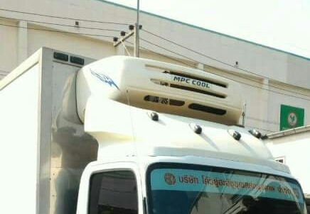 หกล้อ อีซูชุ NMR130ปี56 บรรทุกตู้เย็น ยาว4.30ม รถสภาพนางฟ้าสวยมากๆเหมือนจอดห้าง (ซื้อมาติดเวลาเลยไม่ได้ใช้) วิ่งแค่ 680กม รถสวยใหม่มากๆ ทะเบียนพร้อมโอน