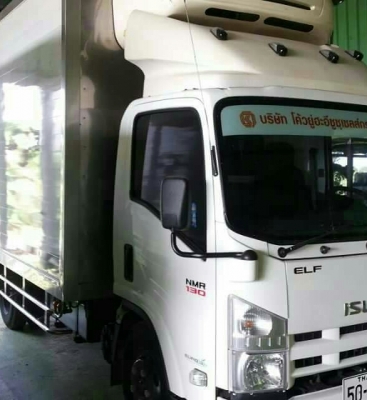 หกล้อ อีซูชุ NMR130ปี56 บรรทุกตู้เย็น ยาว4.30ม รถสภาพนางฟ้าสวยมากๆเหมือนจอดห้าง (ซื้อมาติดเวลาเลยไม่ได้ใช้) วิ่งแค่ 680กม รถสวยใหม่มากๆ ทะเบียนพร้อมโอน