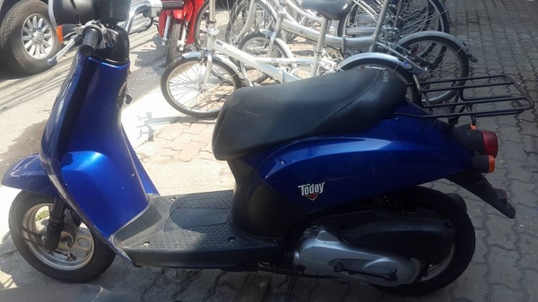 ขายฮอนด้า Today 4 จังหวะ 50 CC. ขาย 12,000 บาท ขายฮอนด้า Today 4 จังหวะ 50 CC. ขาย 12,000 บาท