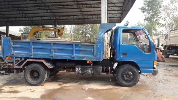 Isuzu Npr 66LX5 ดั้ม ช่วงล่าง F เครื่อง 120 สภาพพร้อมใช้ ทะเบียนพร้อมโอน